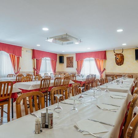 Hotel Restaurante Cazador Pereiro Exterior foto